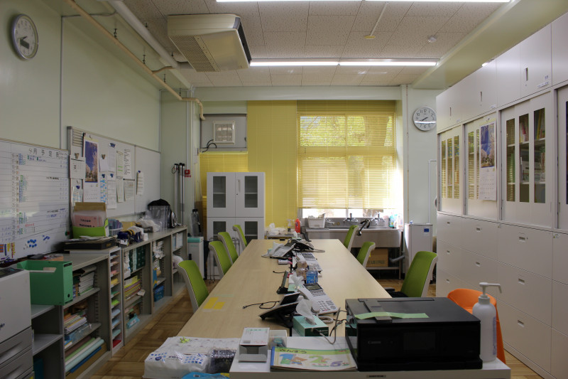 スタッフルーム